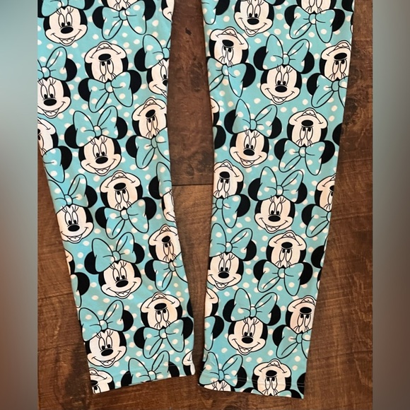 Lularoe Disney Minnie Mouse leggings tall & curvy - Picture 3 of 5